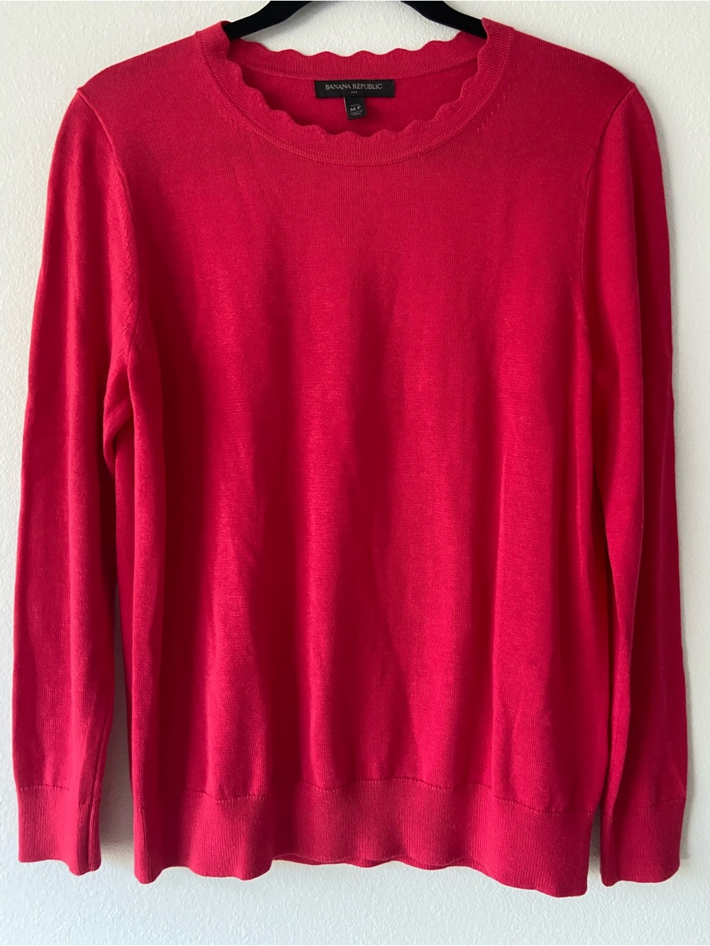 Banana Republic Petite Pink Scallop Trim Sweater MP
